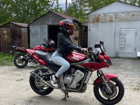 2002 Yamaha FZS1000 Fazer, красный, 360000 рублей, вид 3
