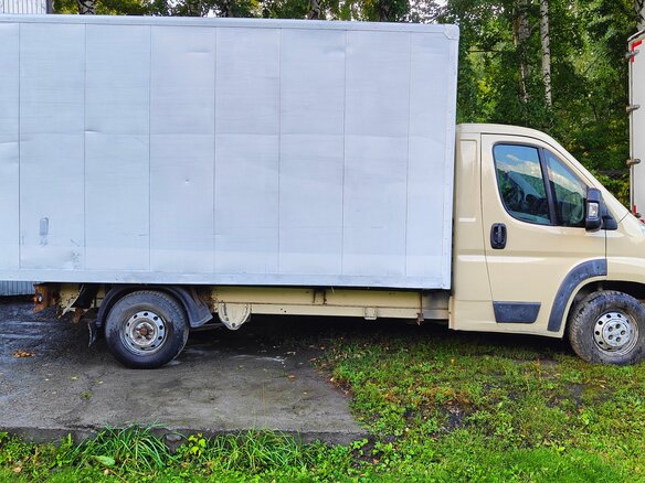 2011 Peugeot Boxer, бежевый, 1100000 рублей - вид 4