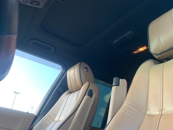 2010 Land Rover Range Rover III Рестайлинг 2, чёрный, 1550000 рублей - вид 12