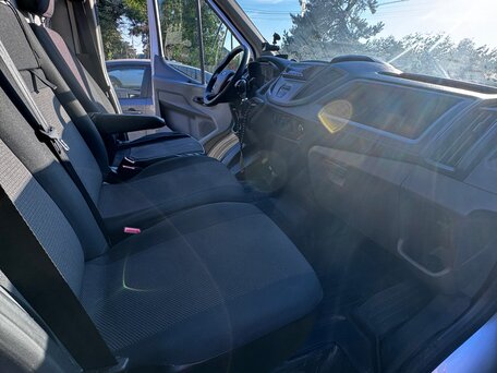 2020 Ford Transit, серебристый, 2990000 рублей, вид 3