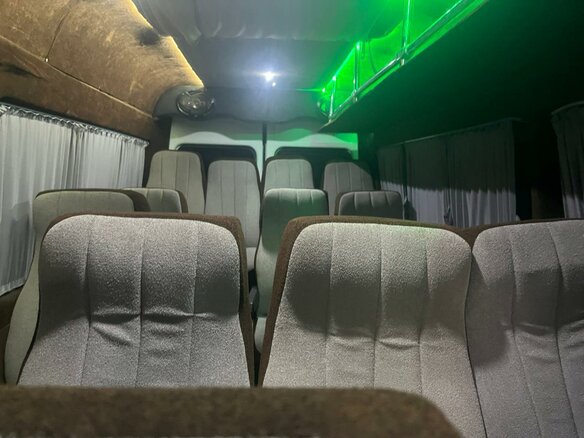 2001 Mercedes-Benz Sprinter, белый, 1500000 рублей - вид 18