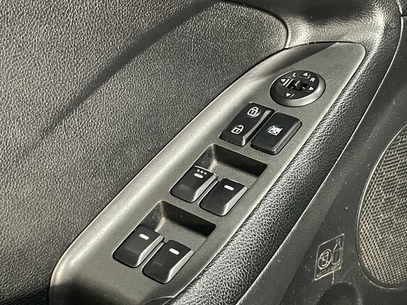 2013 Kia Cerato III, серебристый - вид 15
