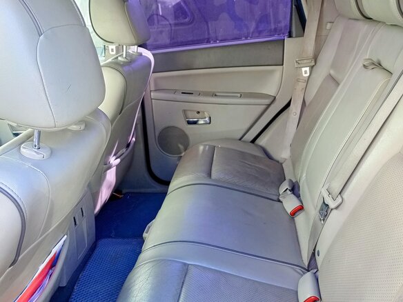 2007 Jeep Grand Cherokee III (WK), серый, 850000 рублей - вид 6