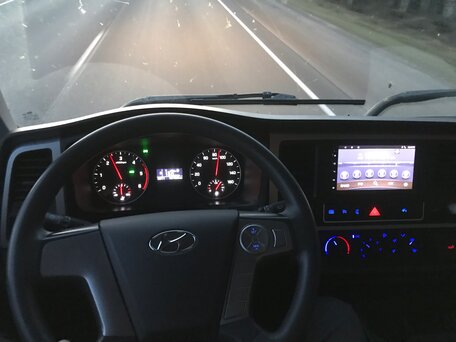 2021 Hyundai Mighty, белый, 5600000 рублей, вид 4