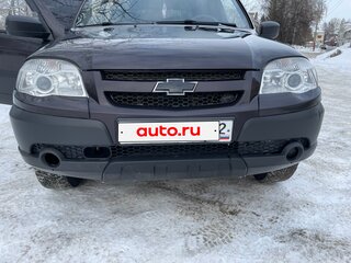 2013 Chevrolet Niva I Рестайлинг, коричневый, 620000 рублей, вид 1