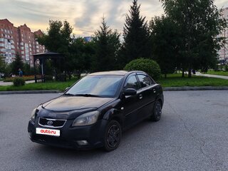 2010 Kia Rio II Рестайлинг, чёрный, 500000 рублей, вид 1