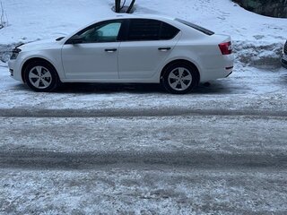 2014 Skoda Octavia III (A7), белый, 1150000 рублей, вид 4