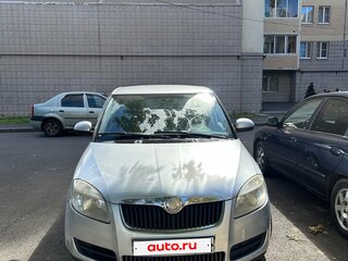 2008 Skoda Fabia II, серебристый, 580000 рублей, вид 4
