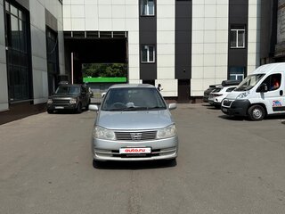 2001 Nissan Prairie III (M12), серебристый, 310000 рублей, вид 3