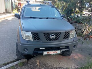 2007 Nissan Navara (Frontier) III (D40), серый, 1200000 рублей, вид 1