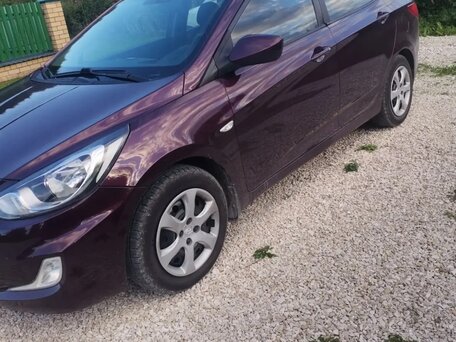 2012 Hyundai Solaris I, фиолетовый, 760000 рублей, вид 3