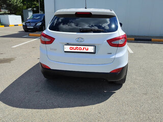 2015 Hyundai ix35 I Рестайлинг, белый, 1599999 рублей, вид 4