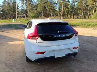 2015 Volvo V40 II, белый, 1150000 рублей, вид 4