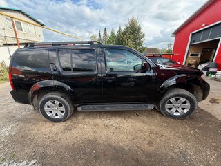 2006 Nissan Pathfinder III, чёрный, 380000 рублей, вид 3