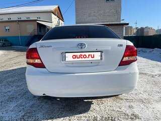 2011 Toyota Corolla Axio X (E140, E150) Рестайлинг, белый, 1050000 рублей, вид 4