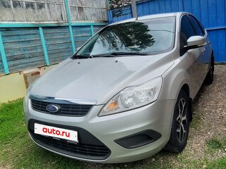2010 Ford Focus II Рестайлинг, серебристый, 790000 рублей, вид 2