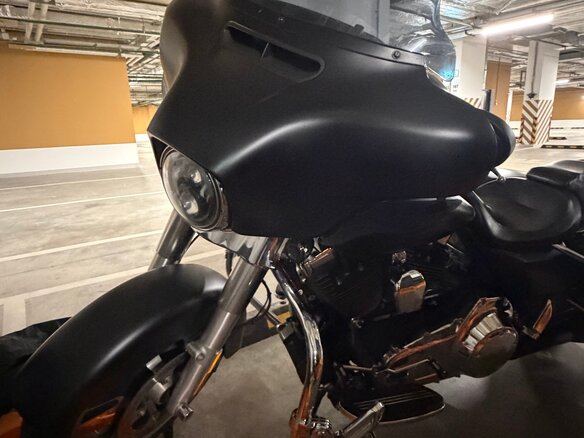2014 Harley-Davidson Street Glide, чёрный, 1350000 рублей - вид 4