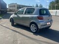 2001 Toyota Vitz I (P10), серебристый, 430000 рублей - вид 2