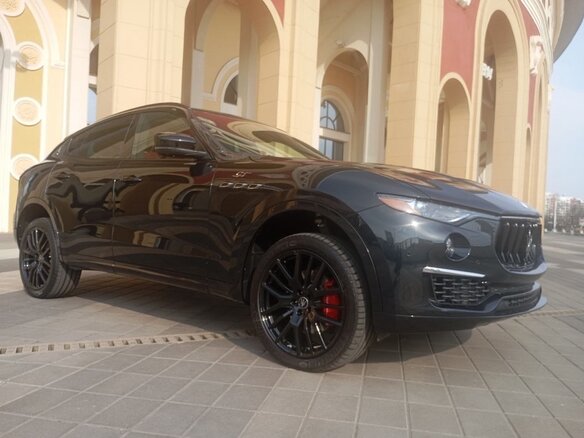 2022 Maserati Levante I Рестайлинг, чёрный, 5800000 рублей - вид 5
