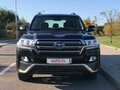 2016 Toyota Land Cruiser 200 Series Рестайлинг 2, чёрный, 5715000 рублей - вид 1