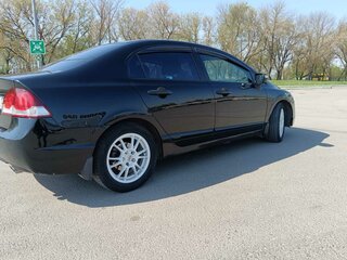 2011 Honda Civic VIII Рестайлинг, чёрный, 870000 рублей, вид 4