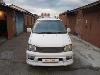 2000 Toyota TownAce, белый, 650000 рублей, вид 1
