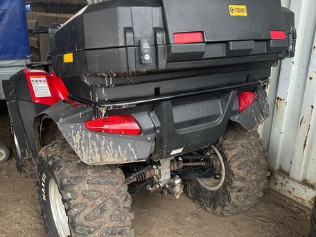 2021 Honda TRX 680 (Rincon), красный, 1350000 рублей, вид 3