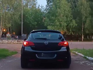 2011 Opel Astra J, чёрный, 700000 рублей, вид 5