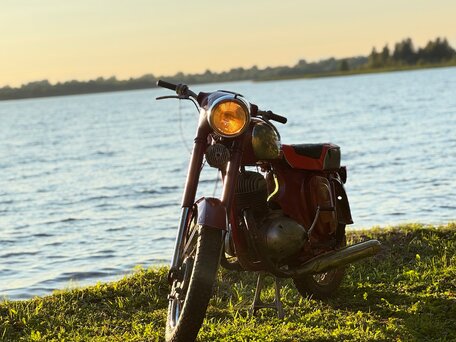 1962 Jawa 250, красный, 250000 рублей, вид 1