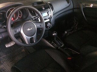 2011 Kia Cerato Koup II, белый, 3200000 рублей, вид 4