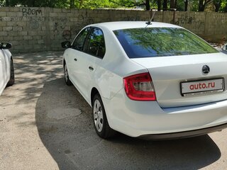 2017 Skoda Rapid I, белый, 850000 рублей, вид 2