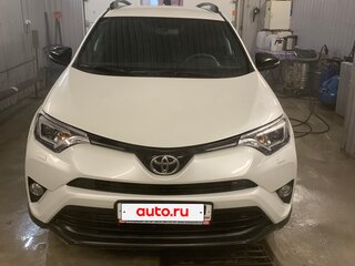 2018 Toyota RAV4 IV (XA40) Рестайлинг, белый, 3000000 рублей, вид 3