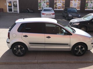 2008 Volkswagen Polo IV Рестайлинг, серебристый, 495000 рублей, вид 2