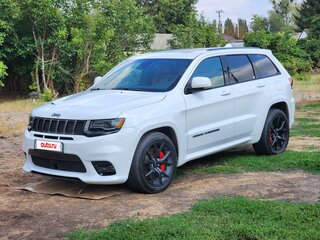 2020 Jeep Grand Cherokee SRT IV (WK2) Рестайлинг, белый, 3800000 рублей, вид 2