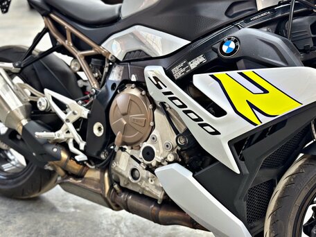 2022 BMW S 1000 R, серый, 2500000 рублей, вид 5