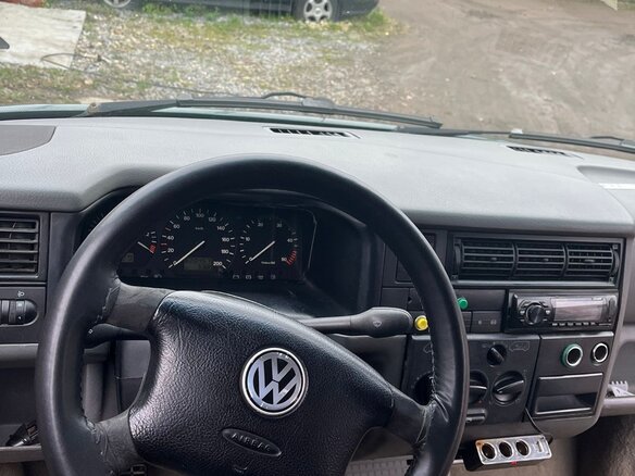 1996 Volkswagen Multivan T4, зелёный, 800000 рублей - вид 6