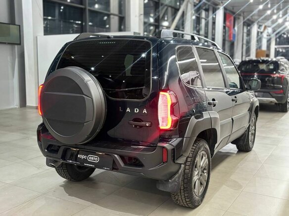 2023 Lada (ВАЗ) Niva Travel I, зелёный, 975000 рублей - вид 3