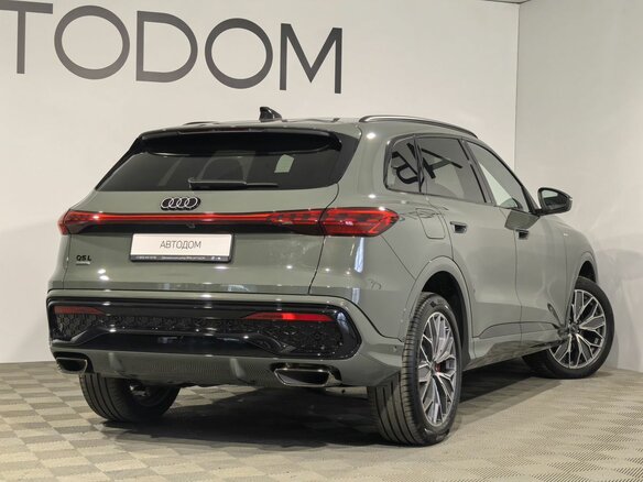 2026 Audi Q5 L III (GU), зелёный - вид 1