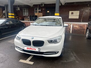2012 BMW 5 серии Gran Turismo 530d xDrive VI (F10/F11/F07), белый, 1999900 рублей, вид 1