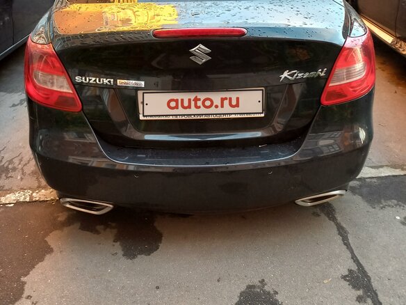 2010 Suzuki Kizashi, чёрный - вид 3