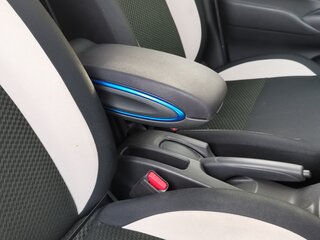 2019 Nissan Note e-Power II Рестайлинг, белый, 1480000 рублей, вид 5