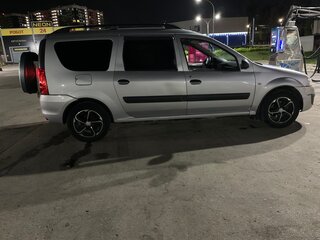 2013 Lada (ВАЗ) Largus I, серебристый, 750000 рублей, вид 2