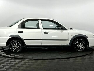 2005 Kia Spectra I Рестайлинг 2, белый, 190000 рублей, вид 5