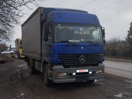 2001 Mercedes-Benz Actros, синий, 1500000 рублей, вид 1