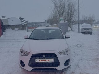 2012 Mitsubishi ASX I Рестайлинг, белый, 1220000 рублей, вид 2
