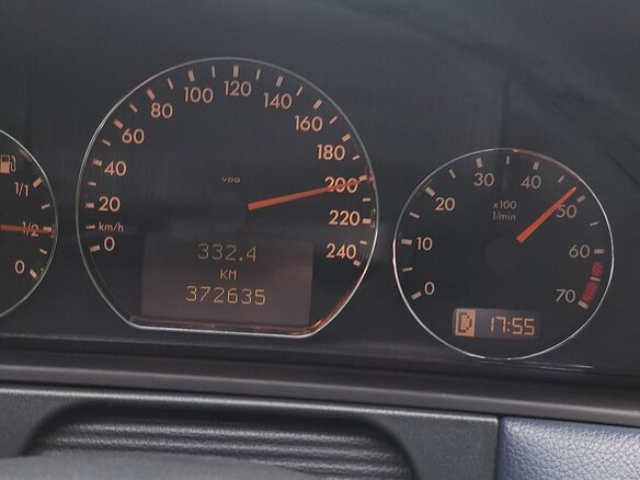 2000 Mercedes-Benz E-Класс 200 II (W210, S210) Рестайлинг, серебристый, 800000 рублей - вид 14