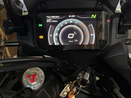 2024 CFMoto 700MT, чёрный, 630000 рублей, вид 4