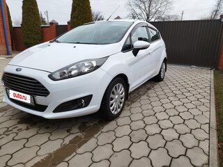 2015 Ford Fiesta Mk6 Рестайлинг, белый, 898000 рублей, вид 3