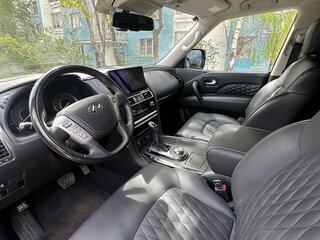 2018 Infiniti QX80 I Рестайлинг 2, чёрный, 5100000 рублей, вид 3
