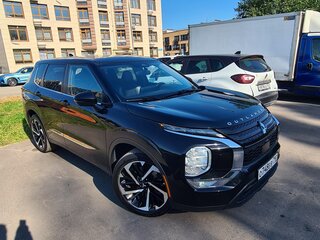 2021 Mitsubishi Outlander IV, чёрный, 3269000 рублей, вид 1